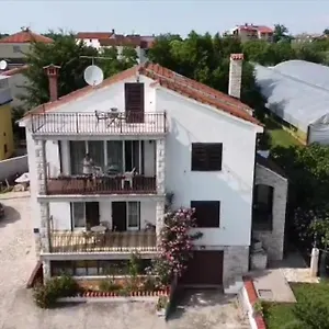  Apartament App-amelijas
